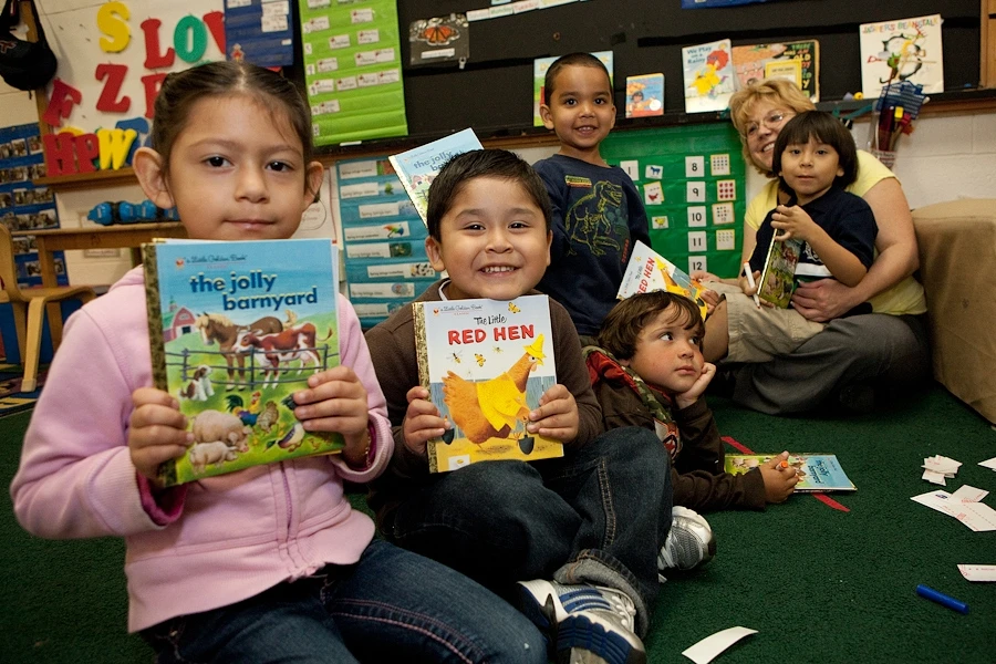 First Book y The Rise Up Foundation traerán $130,000 en nuevos libros a escuelas y programas devastados por desastres naturales